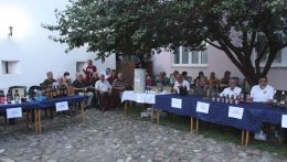 ПРОГЛАШЕНИ НАЈБОЉИ ВИНАРИ ВИНСКОГ БАЛА 2021