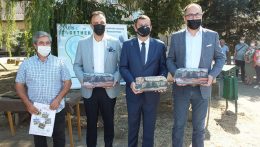 ДОНАЦИЈА ЗА ТЕХНИЧКУ ШКОЛУ У ПРИСУТВУ АМБАСАДОРА МАЂАРСКЕ