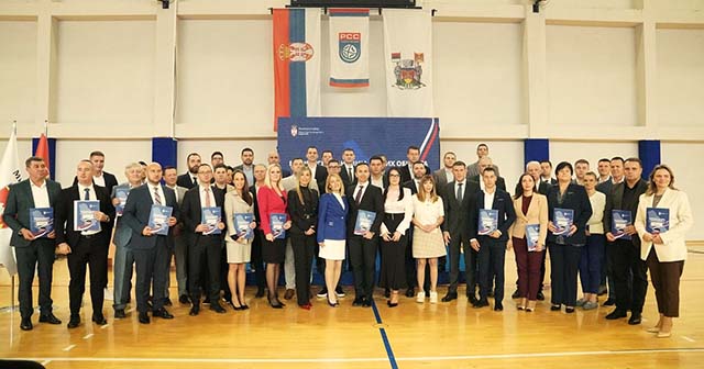 СПОРТСКА ХАЛА ДОБИЈА ГРЕЈАЊЕ