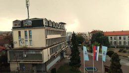 КОЛ ЦЕНТАР ОПШТИНЕ ВЛАСОТИНЦЕ САДА ПУТЕМ БРОЈА 0800 / 005 002